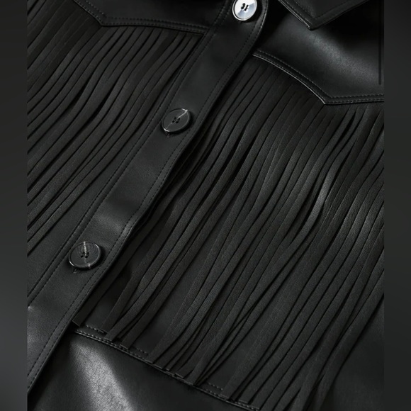 NWT Women's MANGO Faux Leather -effect fringed Jacket- XS - Picture 7 of 7